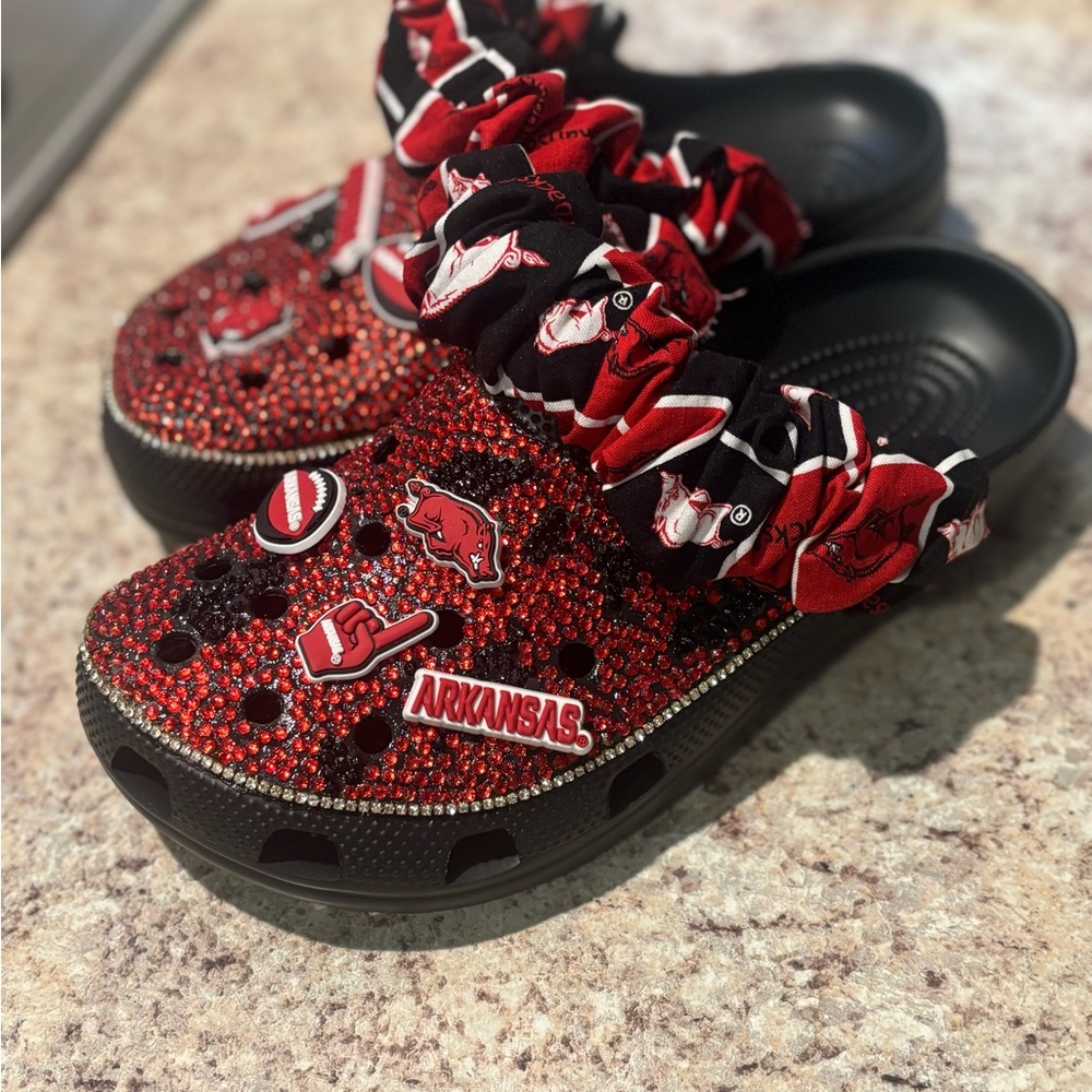 CROCS Red and Black Arkansas Mules